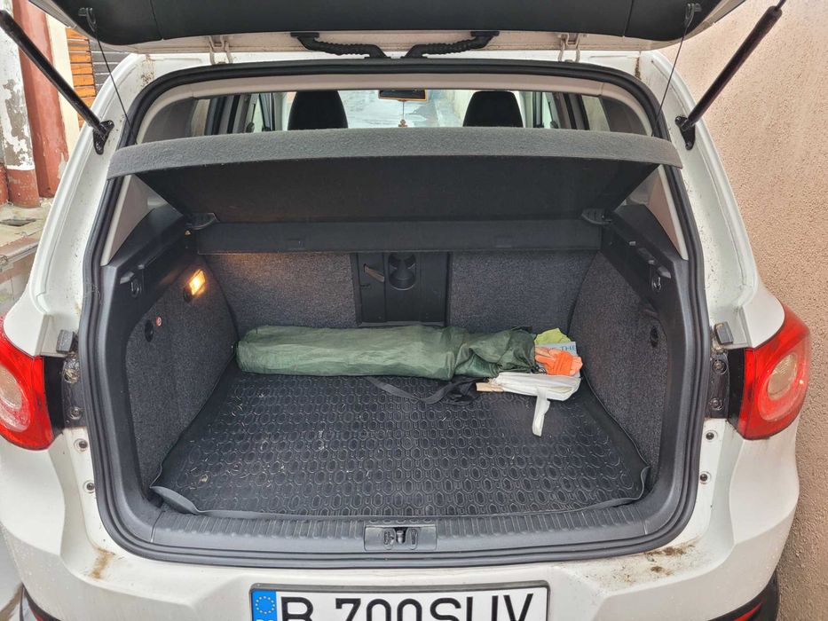 Vând VW Tiguan 2.0 Benzina | Decembrie 2011 | 4x4 Permanent | 185.000 km | Dotări Top