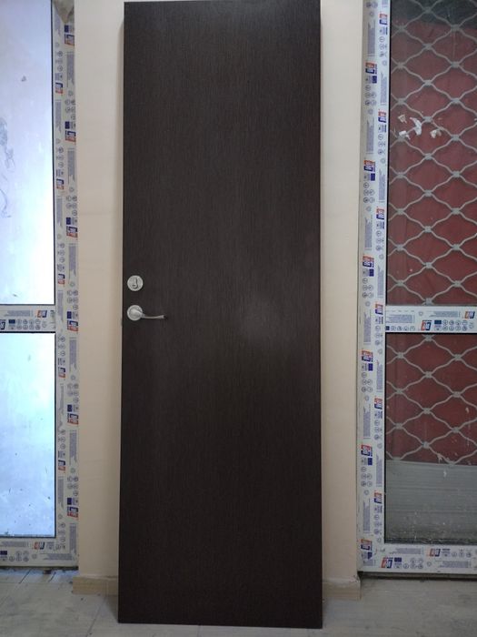 РАЗПРОДАЖБА: НАМАЛЕНИ ОТ  120€: Нови интериорни врати с каси 70х200