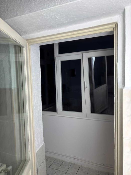 Inchiriez Apartament 3 camere zona Obcini