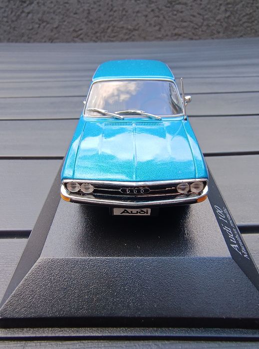 Audi 100 1:43 1969