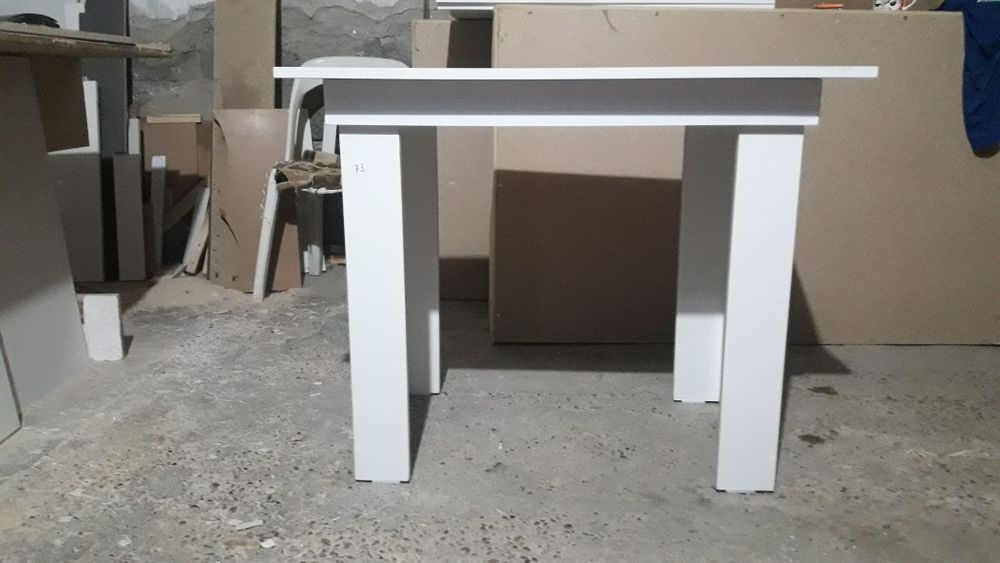 Стол письменный,кухонный...