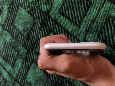 Iphone 11 ideal holatda