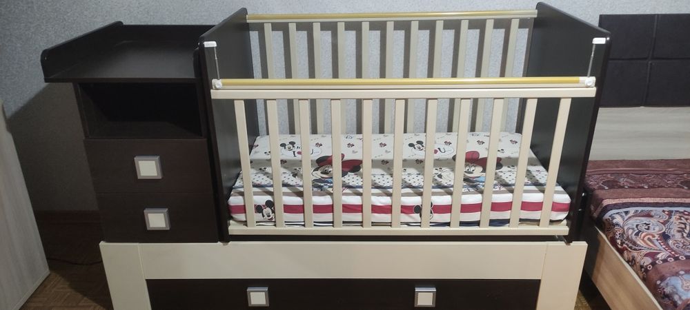 Дестская кроватка