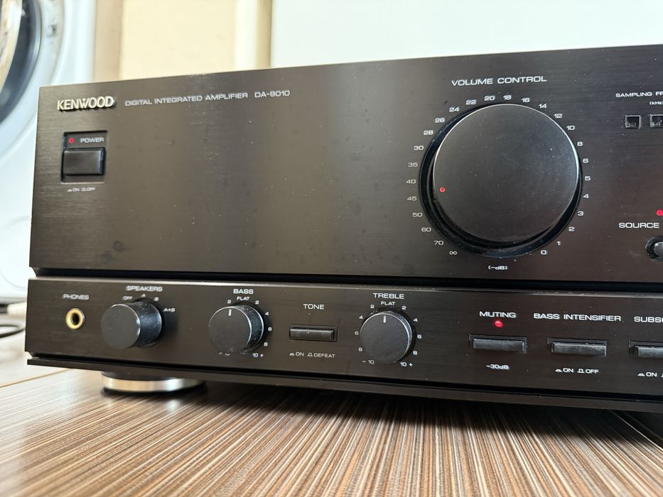 Kenwood DA-9010 Топ модел DAC