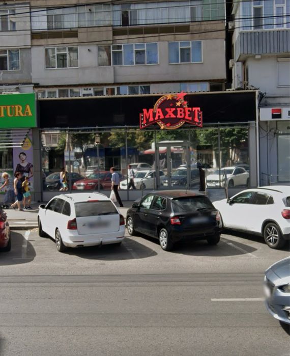 Inchiriez spatiu comercial stradal Galati Micro 19