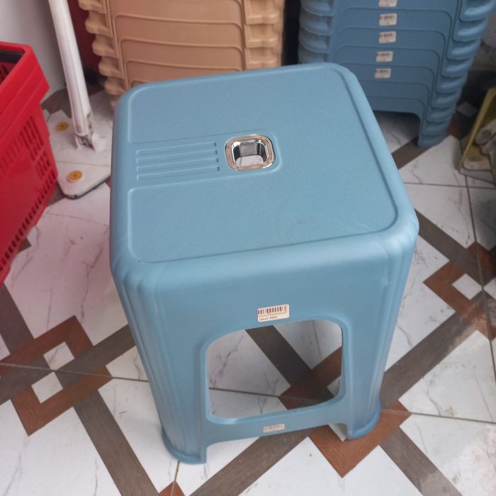 Стулья для дома и сада