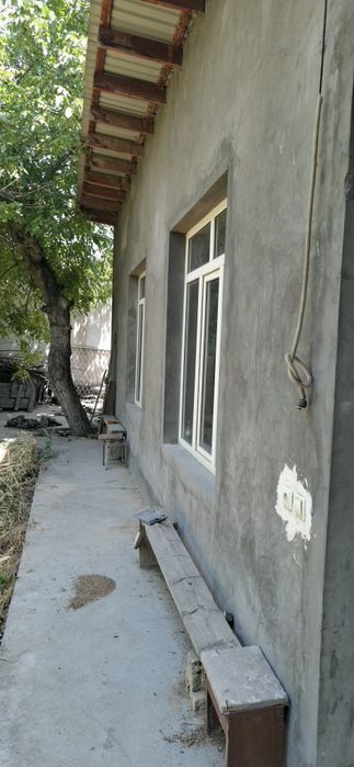 Продается участка 10 соток с 1 комнатами в Кибрае на Лимонария