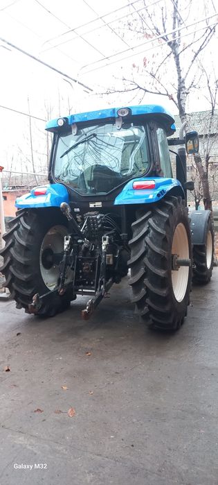 NEW HOLLAND T6070 sotiladi