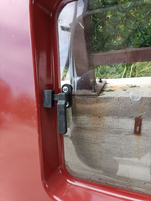 Изход за покрив за сандвич панел.