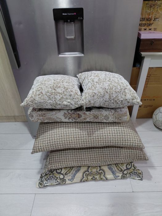 Продам подушки на диваны