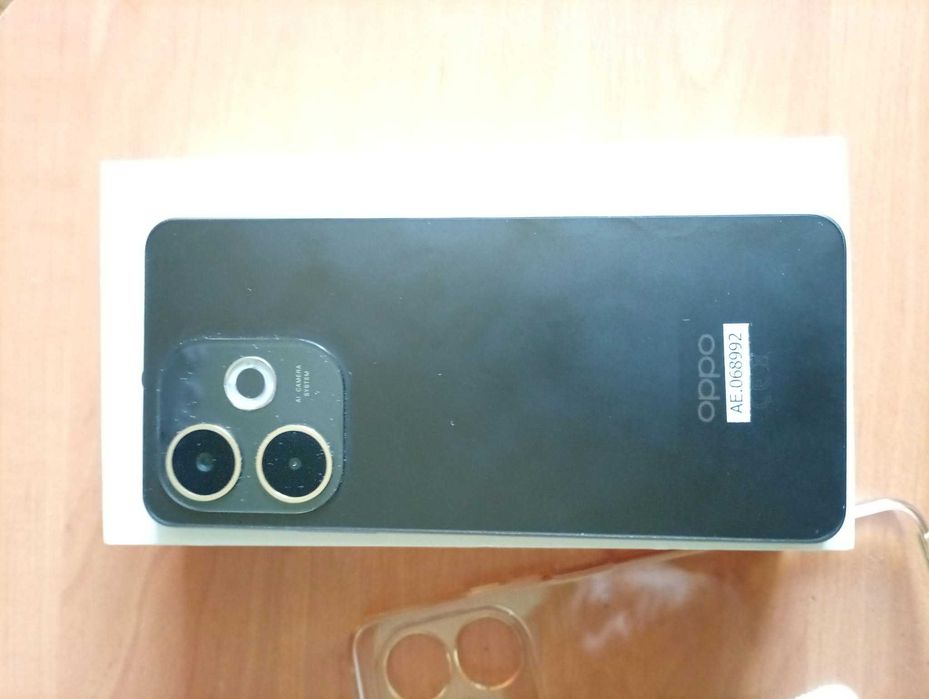 Telefon Oppo A5 pro 256/8GB RAM cutie,husa