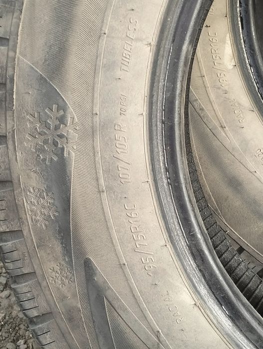 Продам шины на газель