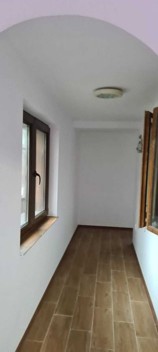 Vând casă în Corlata, aproape de Comoara Bucovinei