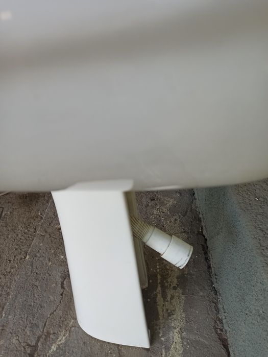 Раковина с подставкой