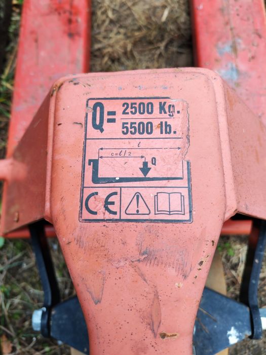 Палетна количка -2. 5.тона