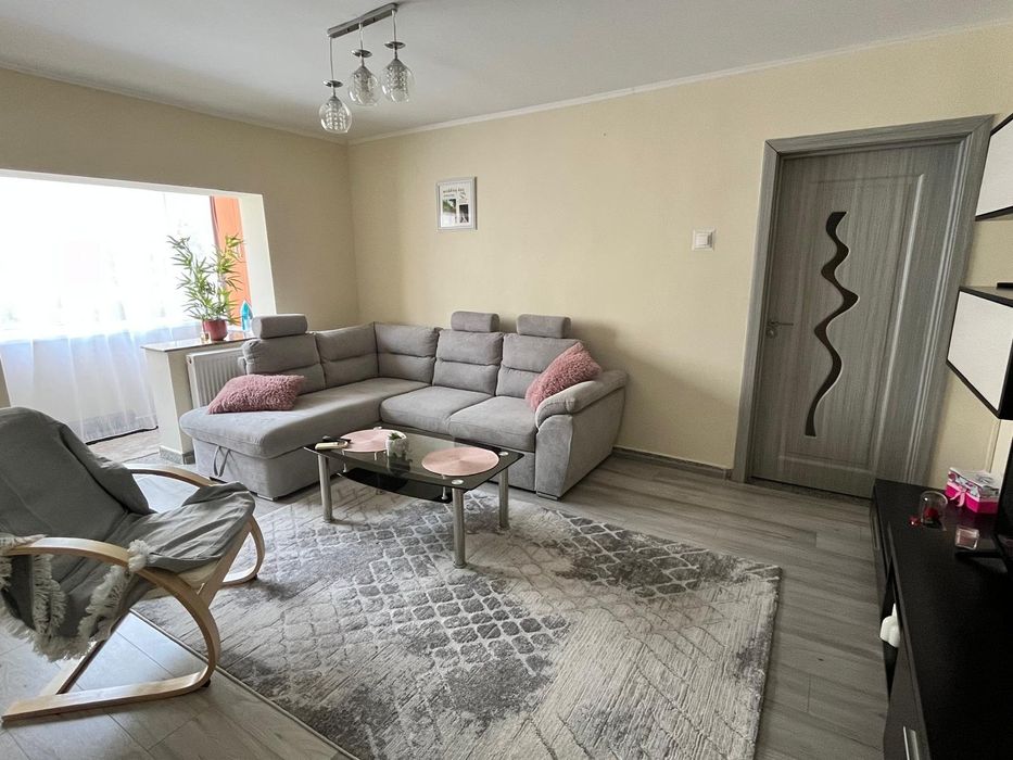Apartament 3 camere Micalaca Orizont proprietar