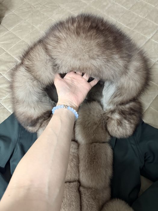Продам женскую Парку