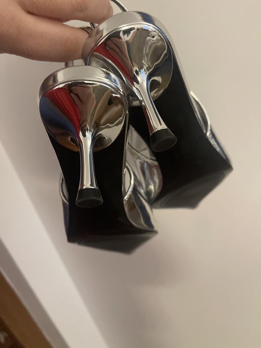 Saboti Mango, marimea 36