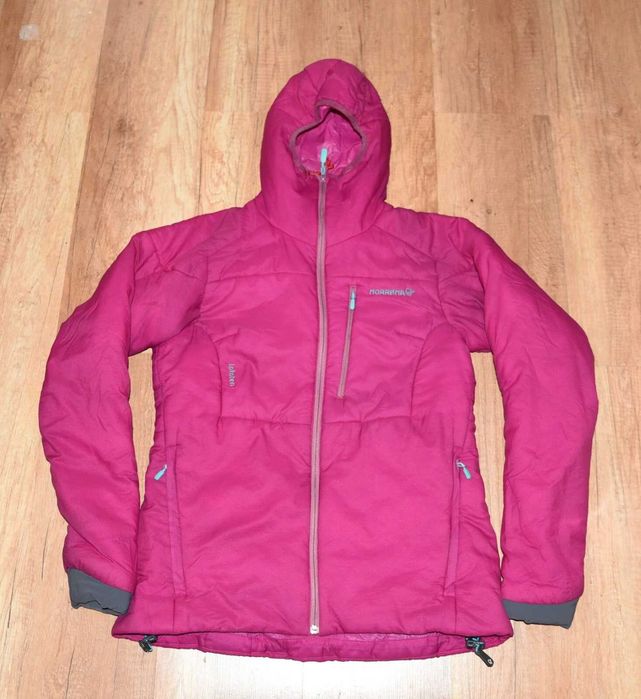 Norrona Lofoten Primaloft оригинално дамско яке, размер М