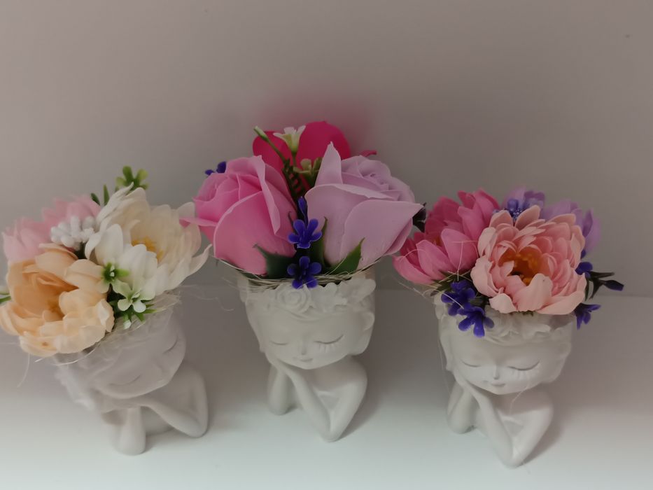 Букети със сапунени цветя