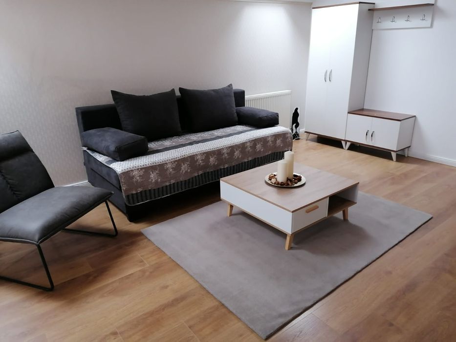 Apartament 2 camere de închiriat