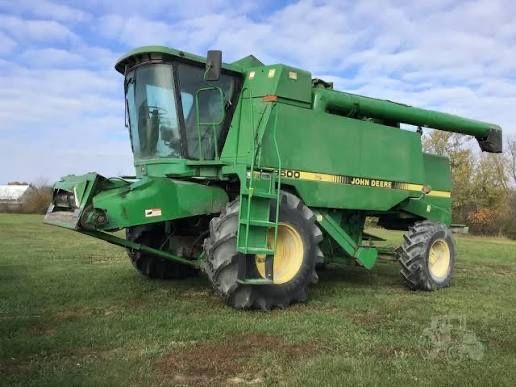 В продаже комбайны Джон дир ( John Deere )