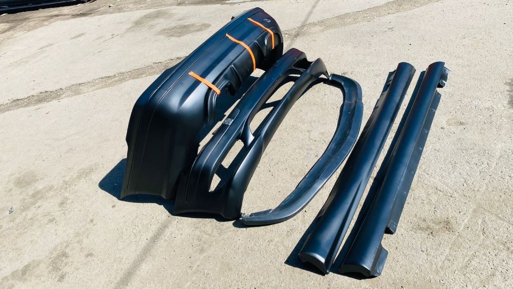 Бампер Mercedes W203 C32 AMG Тюнинг-Обвес Диффузор/Спойлер/Губа/Пороги