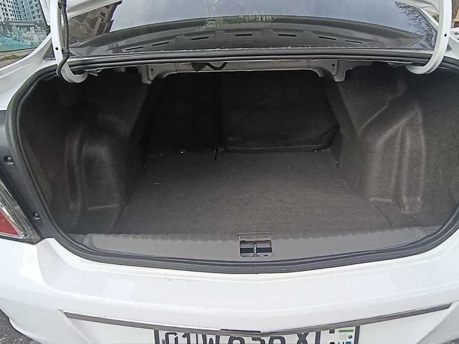 Chevrolet Cobalt Midnight 2025, Шевроле Кобалт Миднайт 2025.