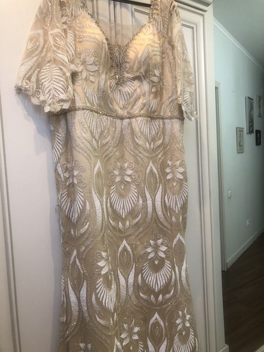 Вечернее платье 52-54р  50.000т