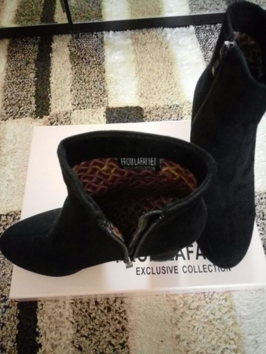 Замшевые полусапожки 36 размер