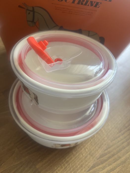 Продам новый набор посуды