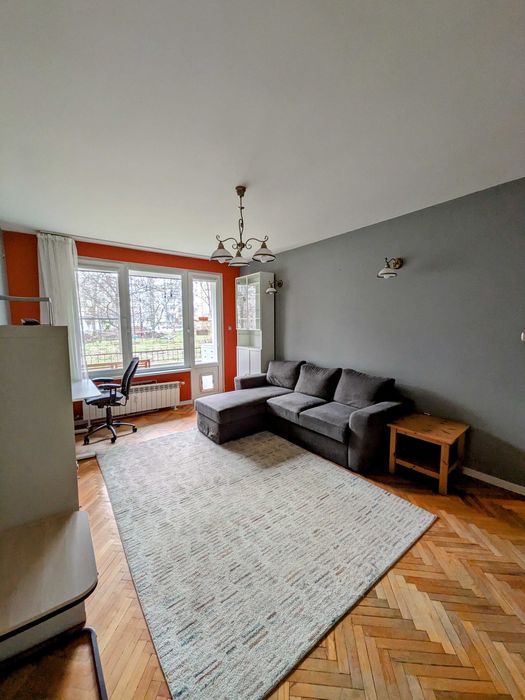 Тристаен апартамент жк.Изток