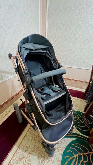 Новый коляски всем чётко