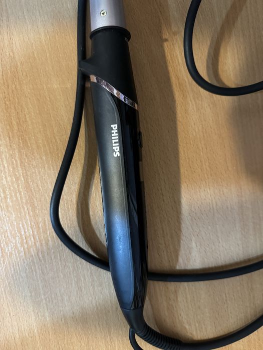 Продам плойку Philips