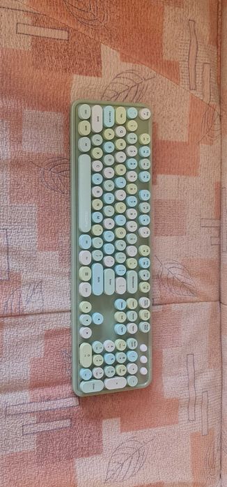 tastatura keyboard wireless MOFII Sweet, 104 taste VERDE , GREEN