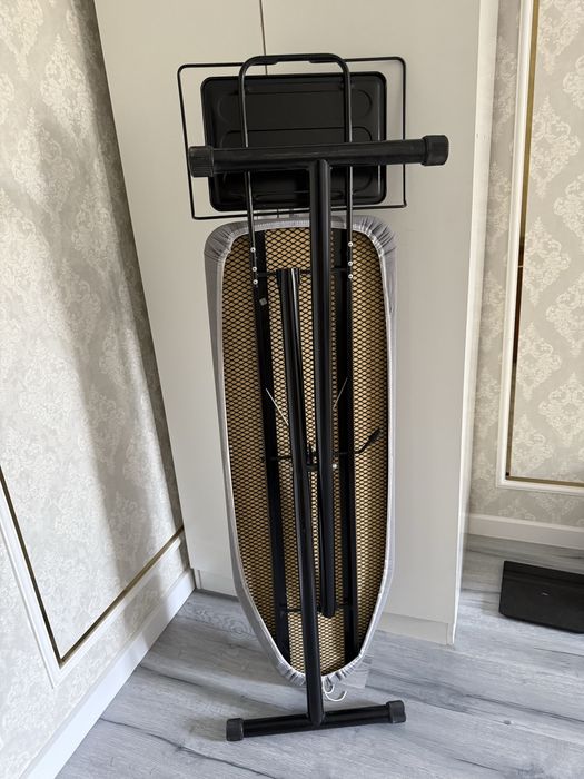 Доска для глажки утюгом