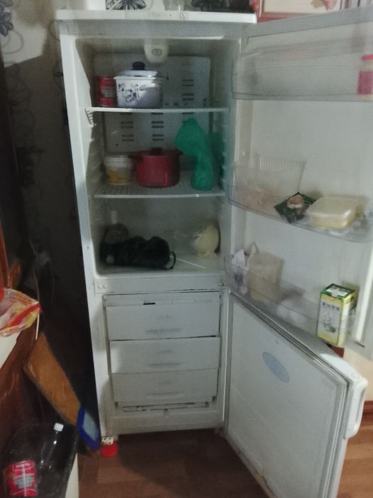 Холодильник отличное состояние