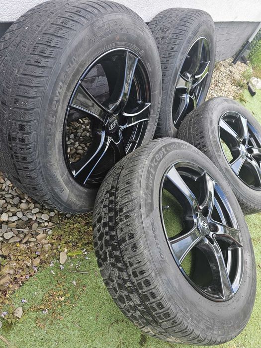 roti Hyundai Tucson R18