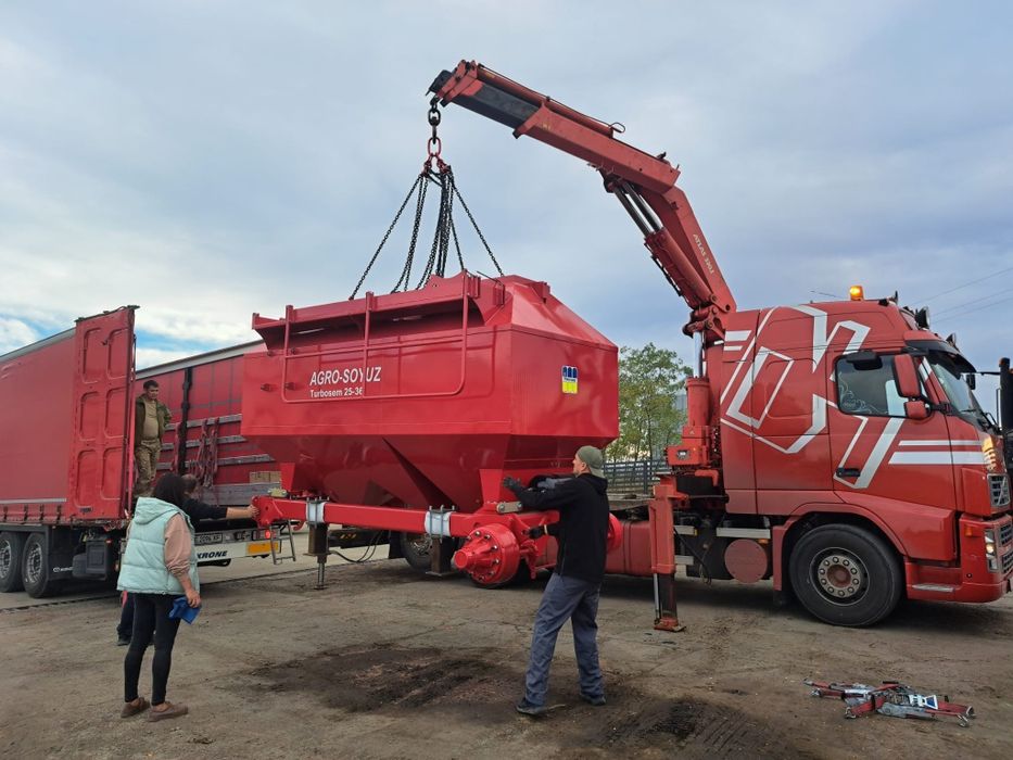 Prestări servicii macara,închiriez macara,macara de inchiriat