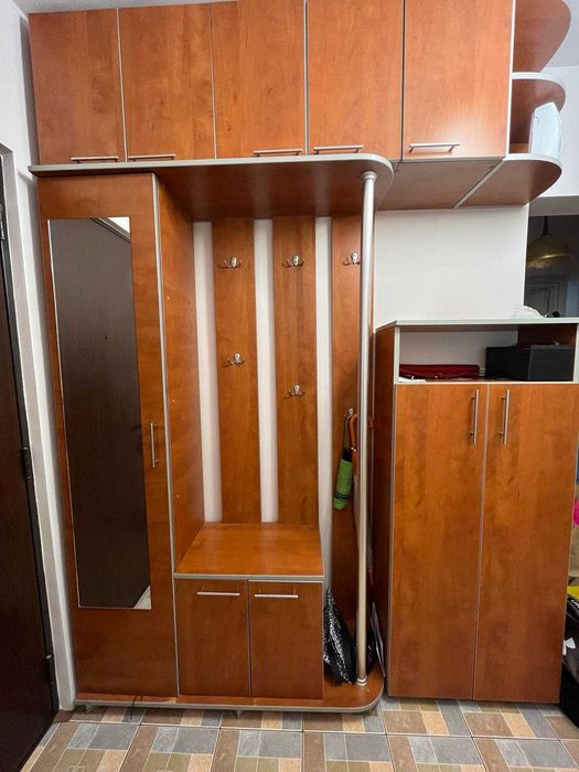 Cuier maro pe comanda