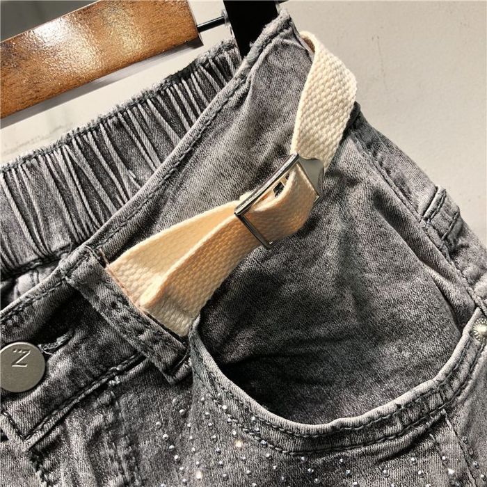 Продам джинсы новые