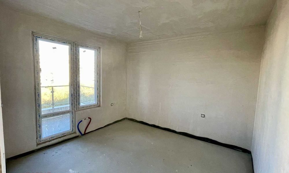 Тристаен апартамент във Връбница 2