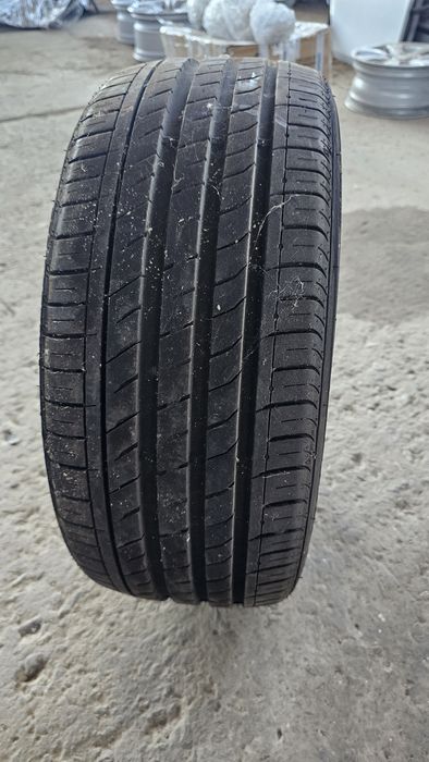1 бр лятна гума nexen 225 40 18