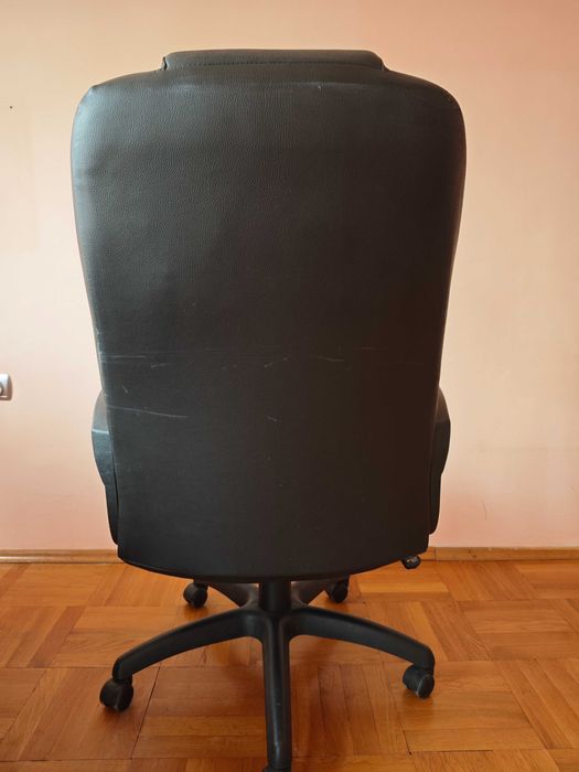 Кожен стол за офис или бюро