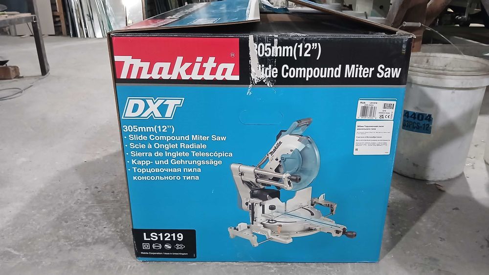Тарцовочная пила Makita DXT 305mm LS1219