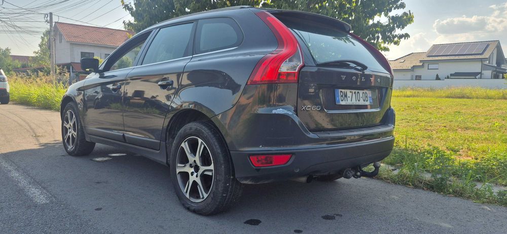 Volvo XC 60 2.4 diesel 200 c.p 2011