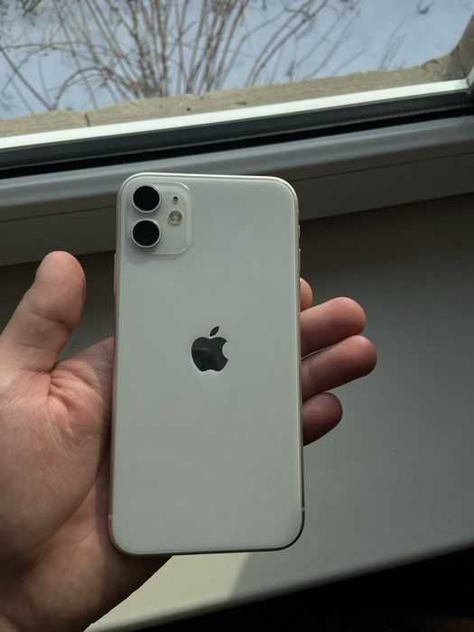 iPhone 11 с коробкой