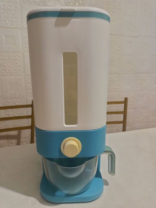 Контейнер для крупых