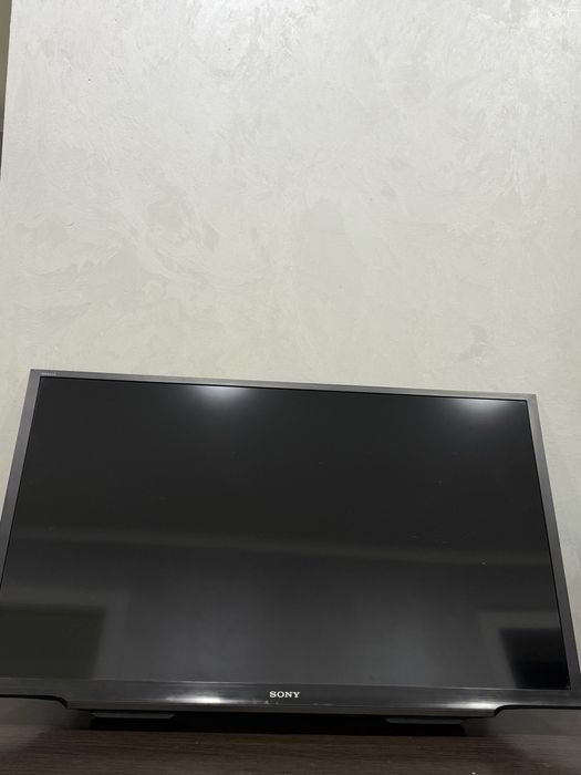Продам телевизор Sony smart