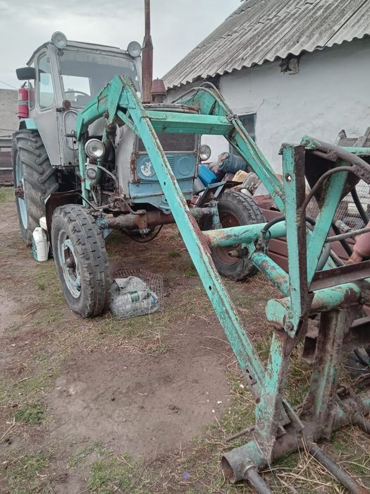 Продам трактор ЮМЗ.